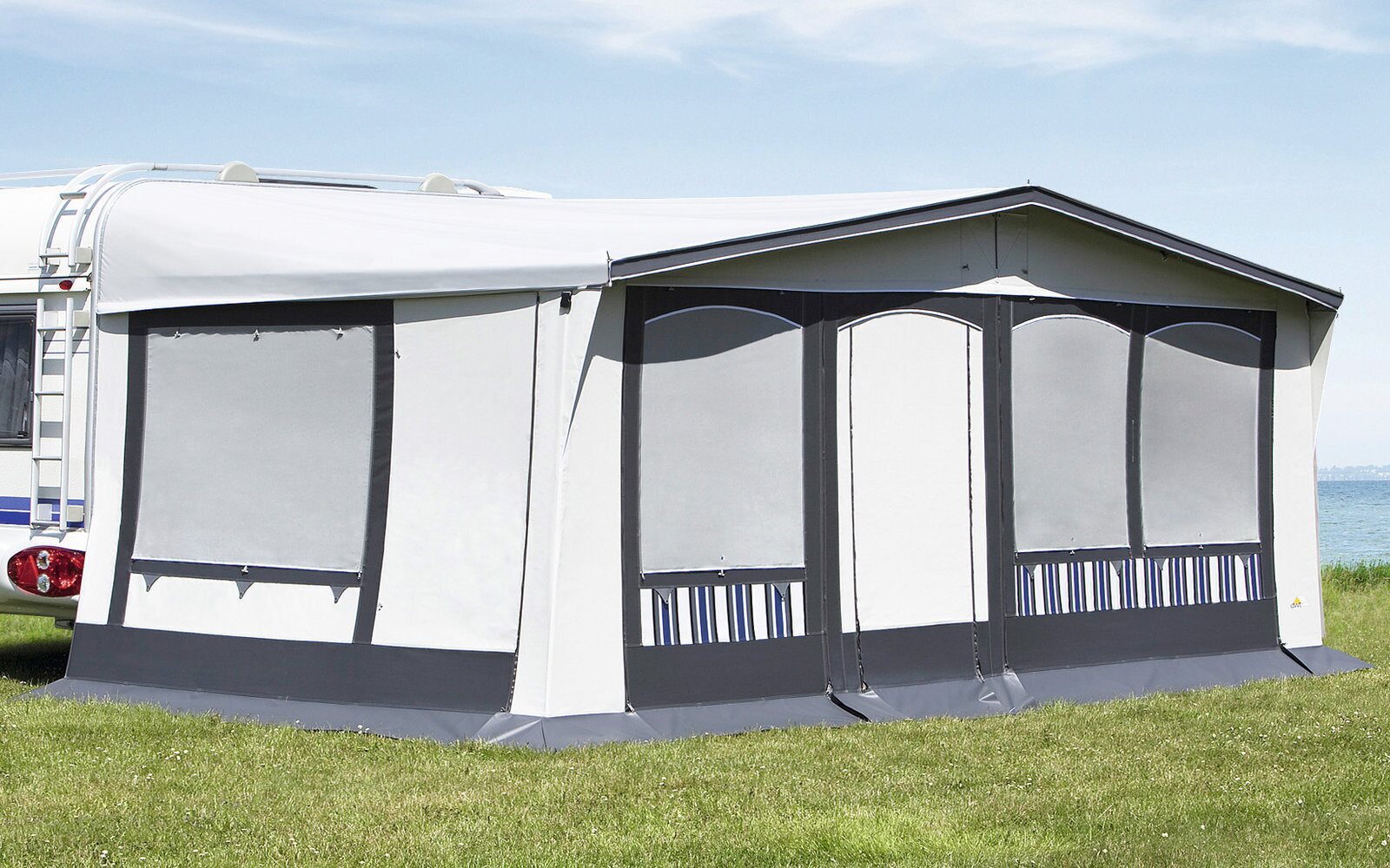 Dwt Tango Etuteltta syvyys 240 / 280 / 300 cm ympärivuoden käyttöön A-mitta 941-970, syvyys 300 cm