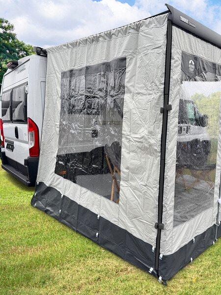 Reimo Tent Girona Etu- / sivuseinät Fiamma ja Thule markiiseille Sivuseinä asennuskorkeudelle 250-280 cm, vasen