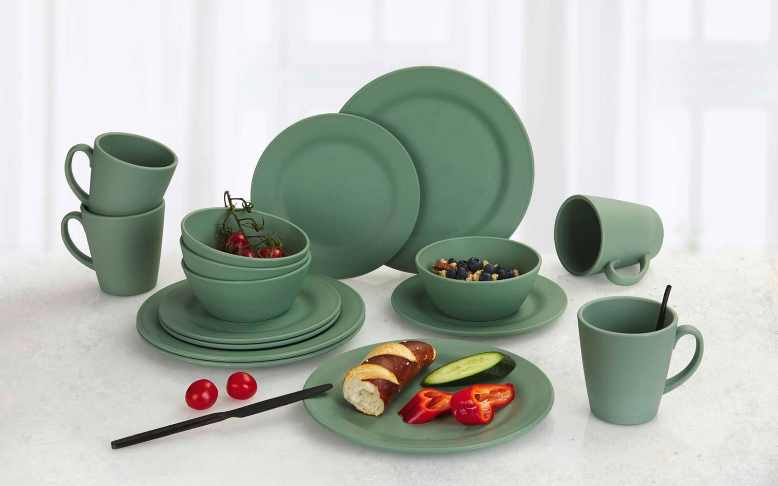 Berger Astiasto Kynne 4:lle, 16 osainen, useita värejä Vihreä