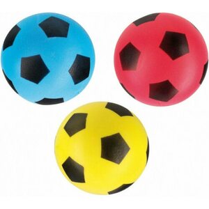 Pehmeä jalkapallo halk. 20 cm, satunnaiset värit