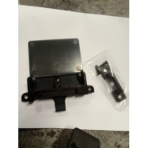 Thetford jääkaappi N115 oven lukitussalpa