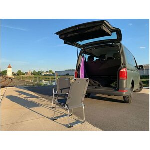 BUSBOXX tuoliBOXX kahdella tuolilla VW T5 / T6 retkeilytuolimoduuli