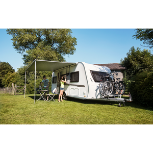 Thule 1200 pussimarkiisi asuntovaunuun